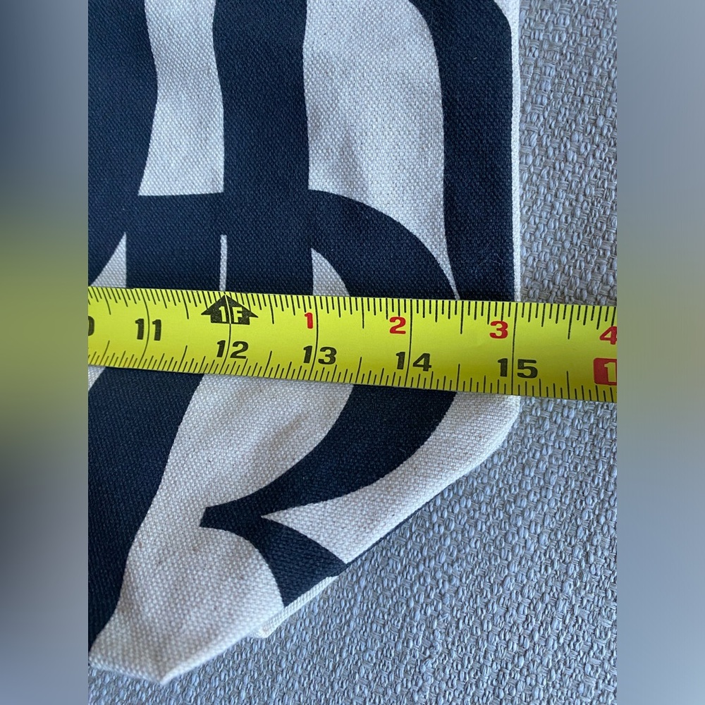 The New Yorker Bag Canvas Tote - Picture 8 of 11